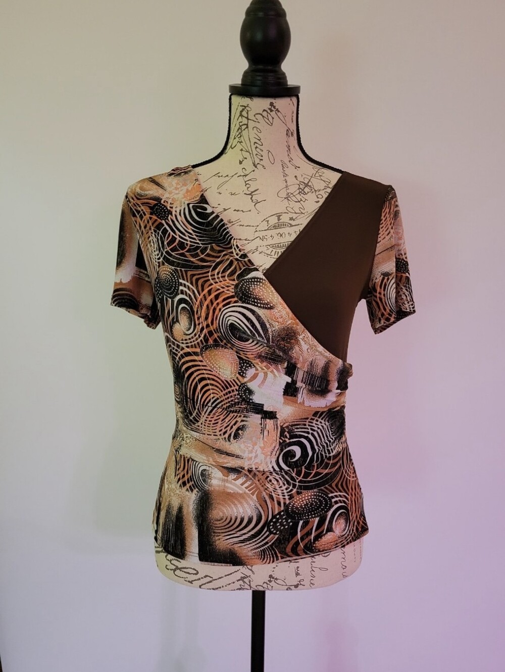 Misha Vintage Y2k Short Sleeve Abstract Print Top - Brown/Black Size S